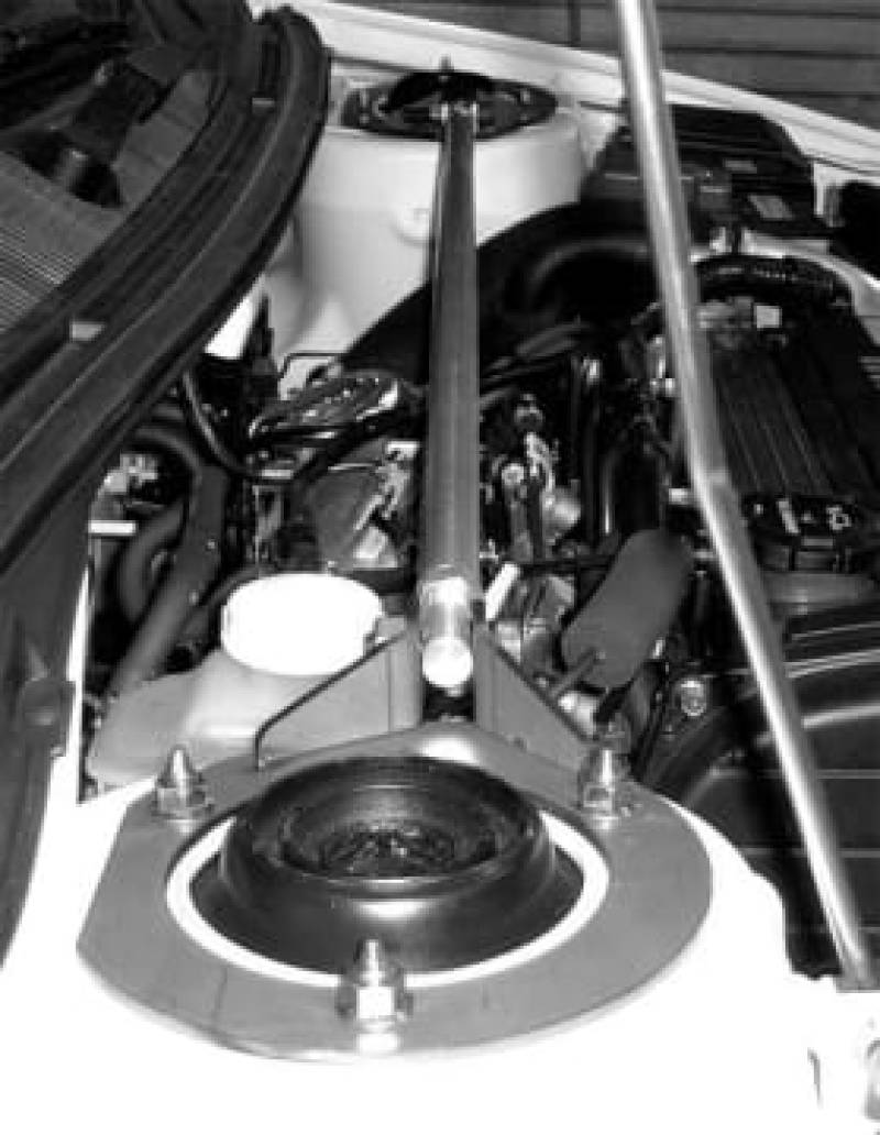 Mitsubishi Lancer Evolution Strut Bar - Front - Cusco - OS - `04-`05